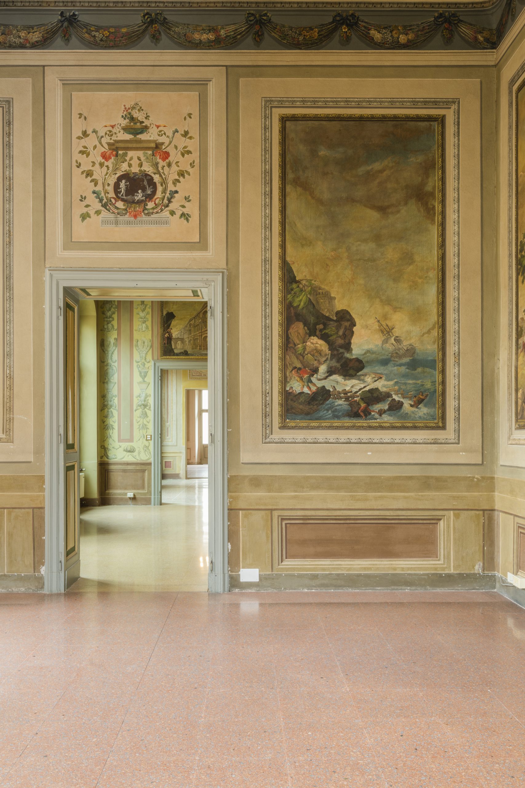 MO.CA Centro per le Nuove Culture, Brescia. Appartamento Nobile. Vista della sala.